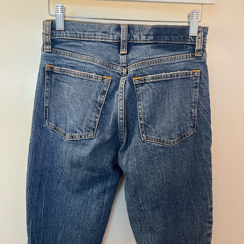 Abercrombie & Fitch Women's Straight Leg Jeans - Dark Blue Like New Size 25 - Picture 6 of 6